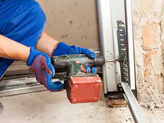 Garage Door Repair Near Me | Garage Door Repair Aurora